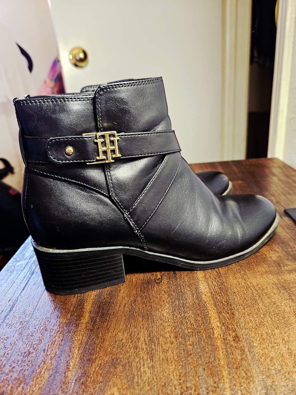 Tommy Hilfiger Black Leather Ankle Booties with Gold Logo Strap-Size 7